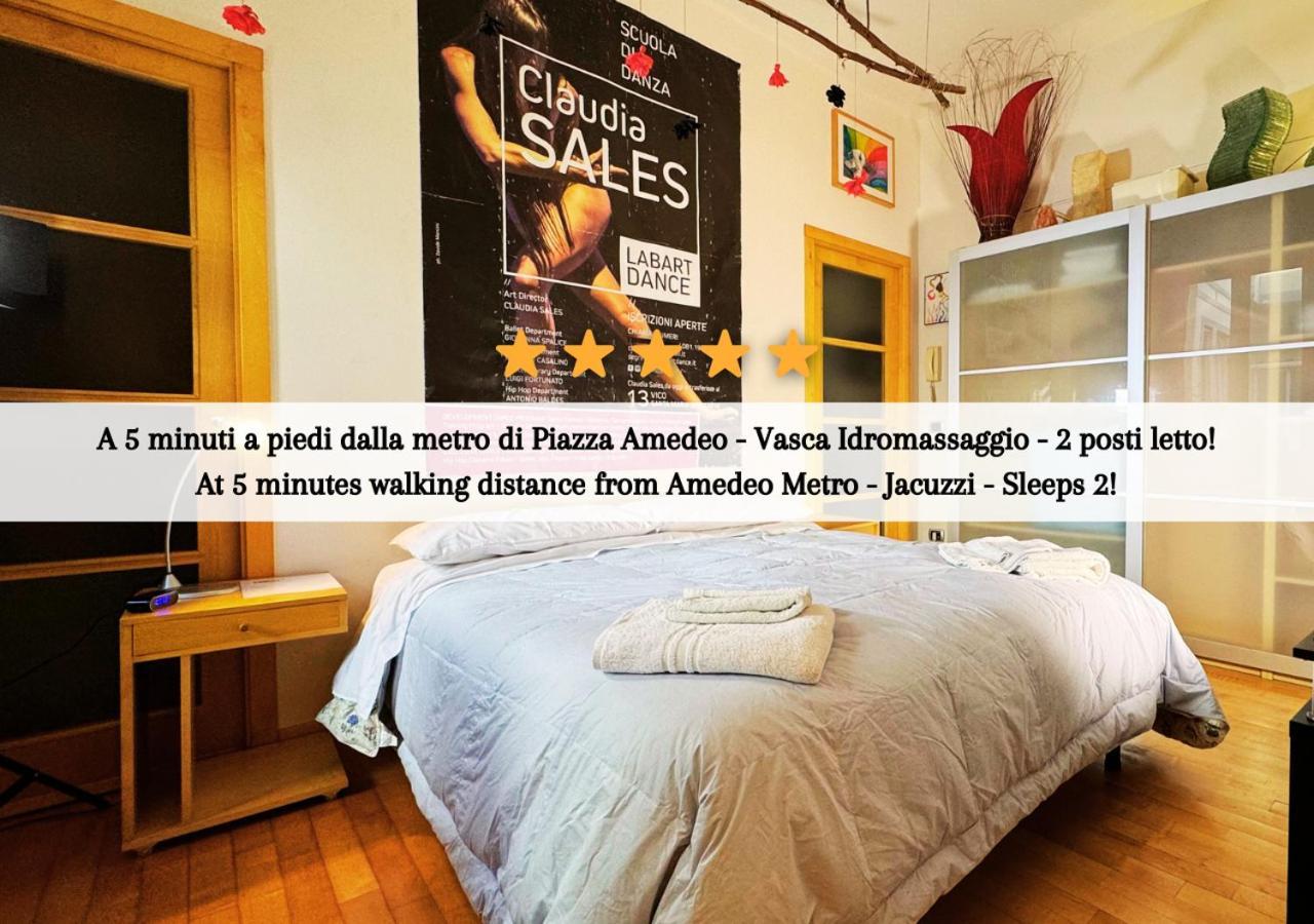 Metro Amedeo - Stanza Privata Con Vasca Idromassaggio Appartement Napels Buitenkant foto