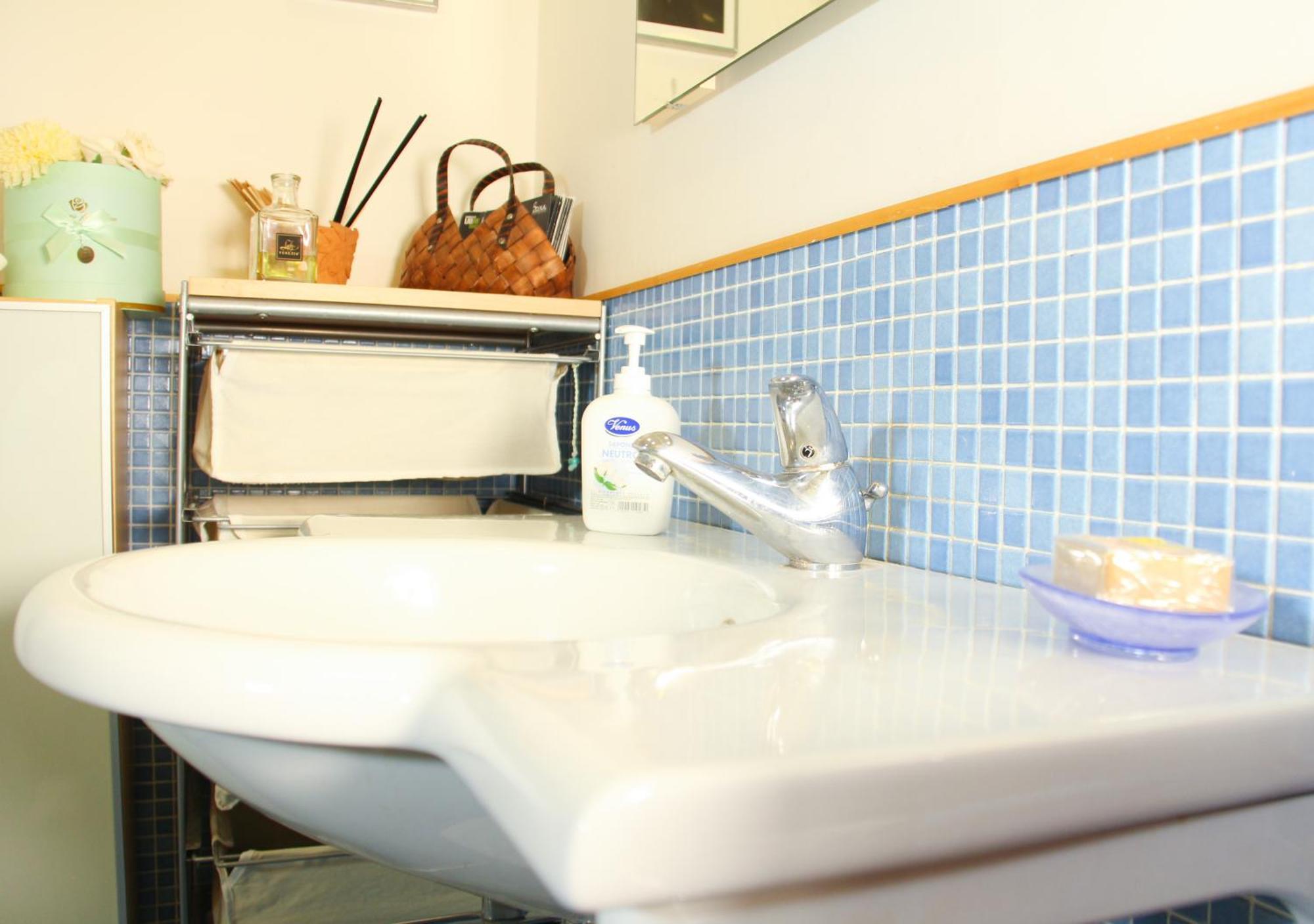 Metro Amedeo - Stanza Privata Con Vasca Idromassaggio Appartement Napels Buitenkant foto