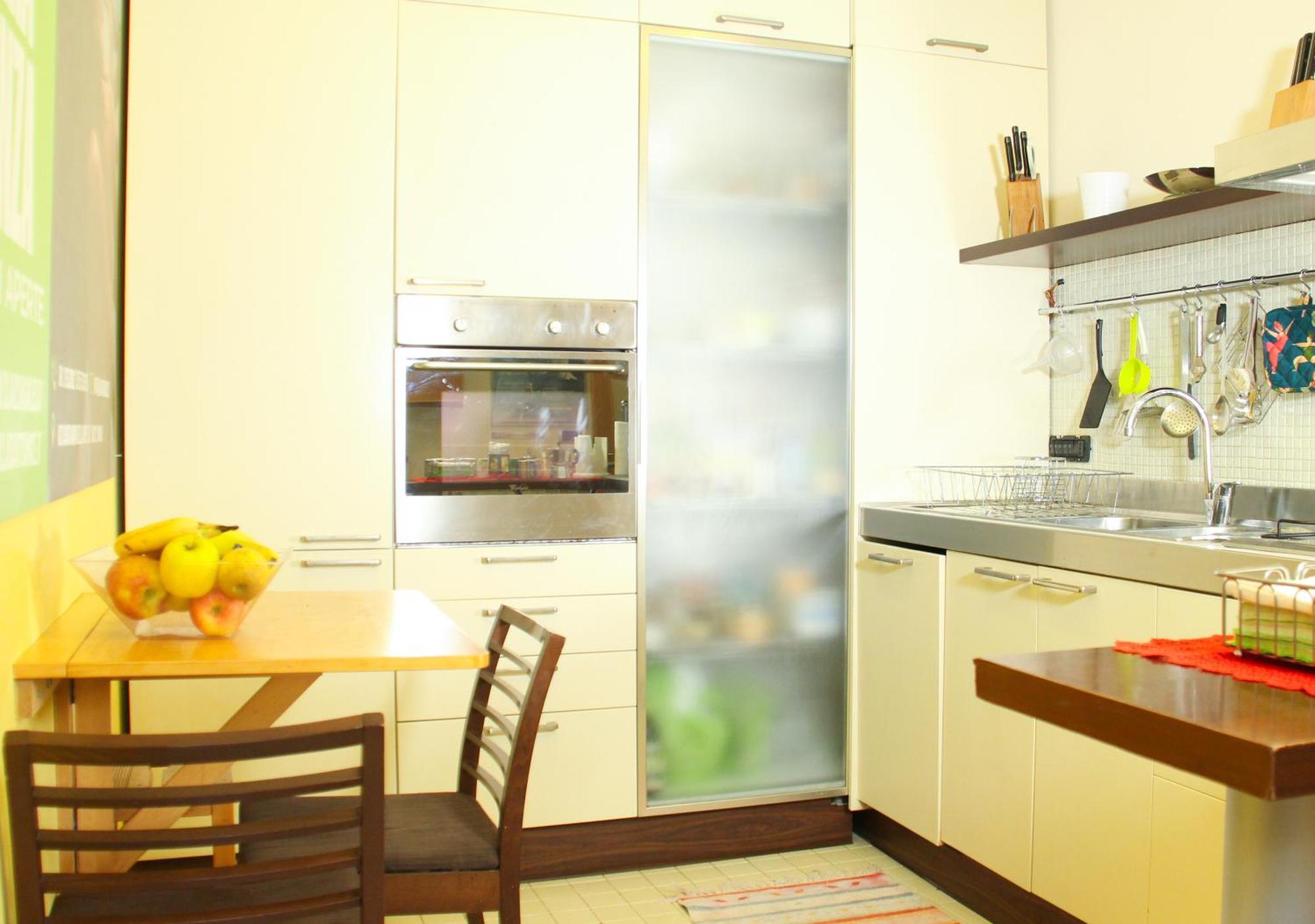 Metro Amedeo - Stanza Privata Con Vasca Idromassaggio Appartement Napels Buitenkant foto